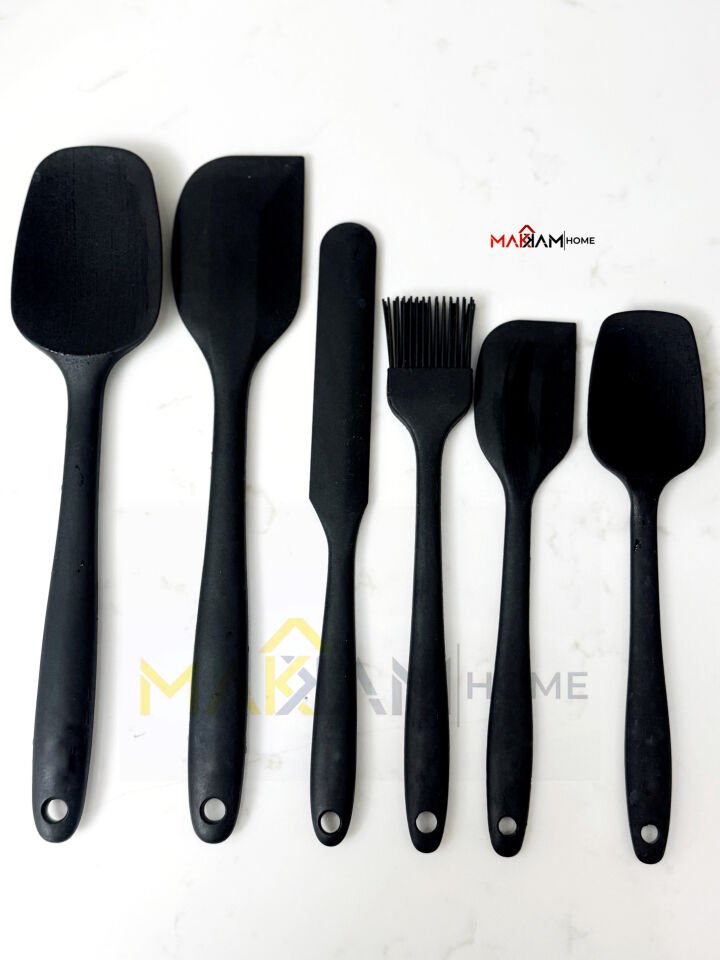 Siyah Silikon Mutfak Seti (Hamur Matı + 6'lı Silikon Spatula + Pişirme Matı)