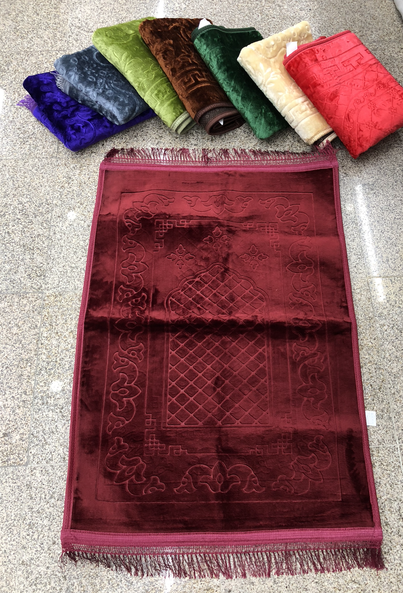 Makkam Home Kaydırmaz Tabanlı Pamuklu Peluş Seccade (80x120)